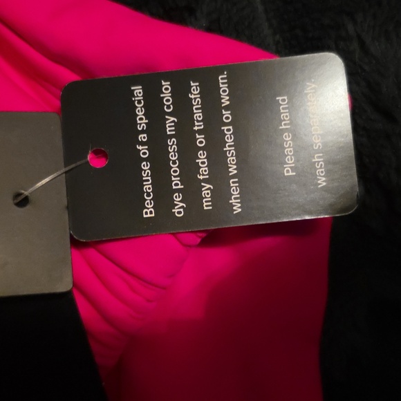 NWT Torrid Hot Pink Halter Bikini Top SIZE 3 - Picture 4 of 5